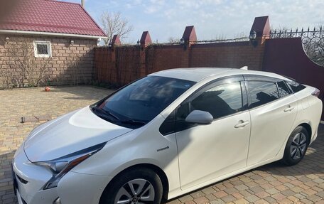 Toyota Prius IV XW50, 2018 год, 1 880 000 рублей, 18 фотография
