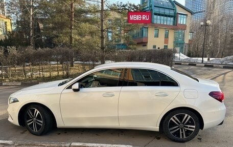 Mercedes-Benz A-Класс, 2021 год, 3 650 000 рублей, 6 фотография