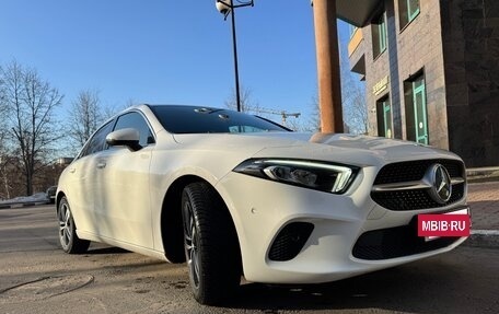Mercedes-Benz A-Класс, 2021 год, 3 650 000 рублей, 12 фотография