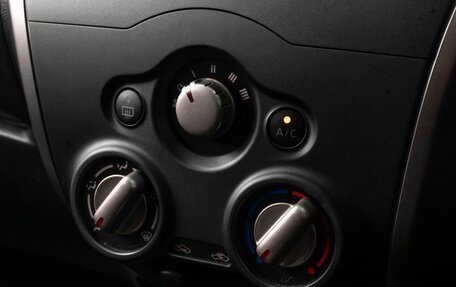 Nissan Note II рестайлинг, 2013 год, 949 000 рублей, 12 фотография