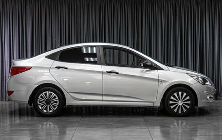 Hyundai Solaris II рестайлинг, 2015 год, 999 000 рублей, 5 фотография