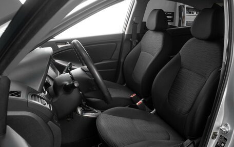 Hyundai Solaris II рестайлинг, 2015 год, 999 000 рублей, 10 фотография