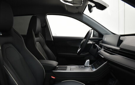 Chery Tiggo 4 I рестайлинг, 2025 год, 2 050 000 рублей, 11 фотография