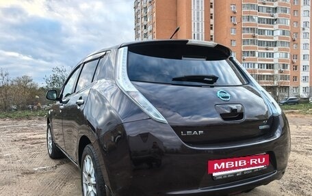 Nissan Leaf I, 2015 год, 1 150 000 рублей, 4 фотография