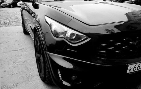 Infiniti FX II, 2011 год, 1 700 000 рублей, 16 фотография