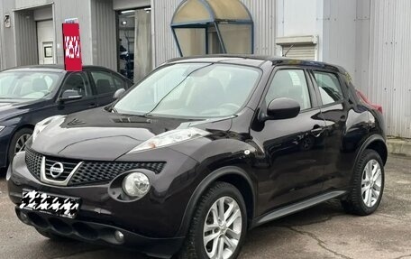 Nissan Juke II, 2013 год, 950 000 рублей, 14 фотография