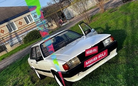 Audi 80, 1986 год, 170 000 рублей, 2 фотография