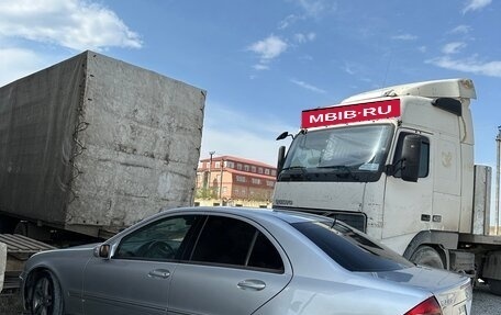 Mercedes-Benz C-Класс, 2000 год, 450 000 рублей, 1 фотография