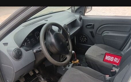 Renault Logan I, 2007 год, 215 000 рублей, 3 фотография