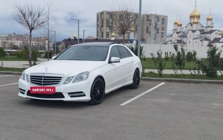 Mercedes-Benz E-Класс, 2012 год, 1 500 000 рублей, 7 фотография
