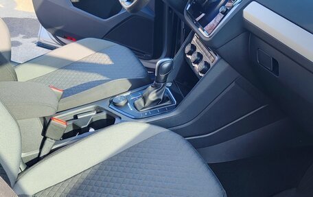 Volkswagen Tiguan II, 2020 год, 2 720 000 рублей, 10 фотография