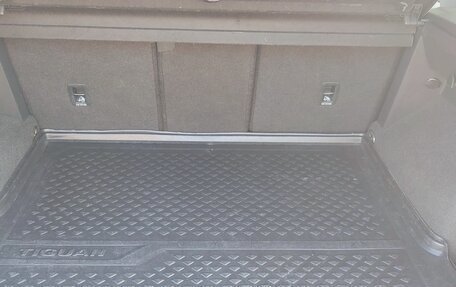 Volkswagen Tiguan II, 2020 год, 2 720 000 рублей, 23 фотография