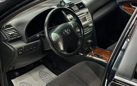 Toyota Camry, 2010 год, 1 200 000 рублей, 6 фотография