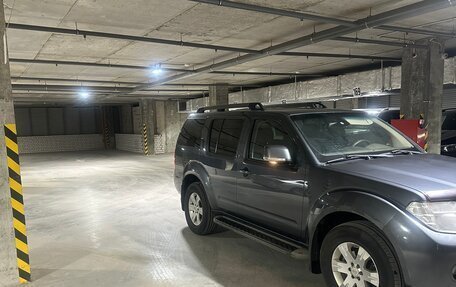 Nissan Pathfinder, 2011 год, 1 300 000 рублей, 2 фотография