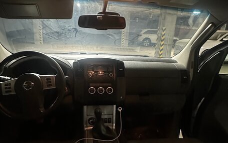 Nissan Pathfinder, 2011 год, 1 300 000 рублей, 5 фотография