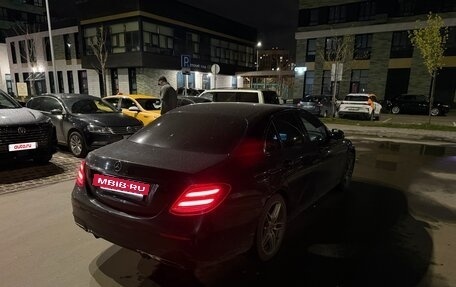 Mercedes-Benz E-Класс, 2018 год, 1 650 000 рублей, 4 фотография