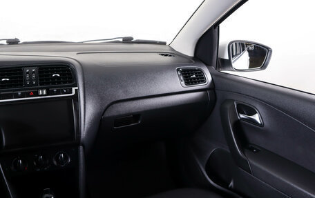 Volkswagen Polo VI (EU Market), 2011 год, 399 000 рублей, 15 фотография