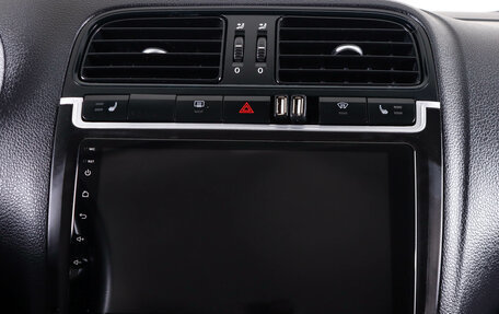 Volkswagen Polo VI (EU Market), 2011 год, 399 000 рублей, 17 фотография