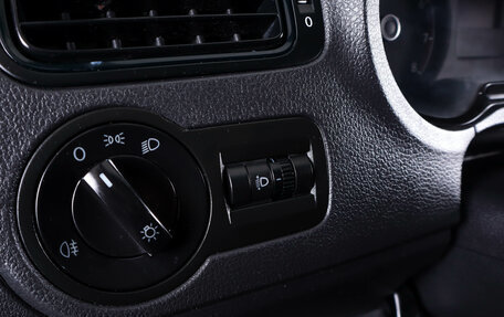 Volkswagen Polo VI (EU Market), 2011 год, 399 000 рублей, 20 фотография