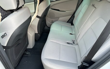 Hyundai Tucson III, 2020 год, 2 250 000 рублей, 16 фотография