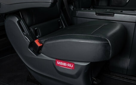 Mercedes-Benz V-Класс, 2021 год, 9 490 000 рублей, 28 фотография