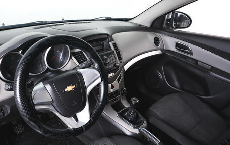 Chevrolet Cruze II, 2012 год, 749 000 рублей, 8 фотография