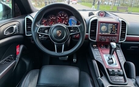 Porsche Cayenne III, 2015 год, 2 990 000 рублей, 5 фотография