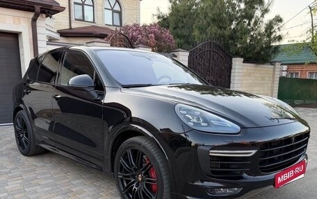 Porsche Cayenne III, 2015 год, 2 990 000 рублей, 10 фотография
