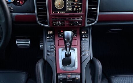 Porsche Cayenne III, 2015 год, 2 990 000 рублей, 17 фотография