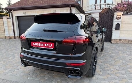 Porsche Cayenne III, 2015 год, 2 990 000 рублей, 15 фотография