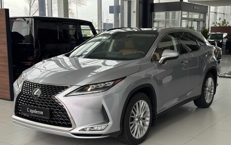 Lexus RX IV рестайлинг, 2021 год, 6 500 000 рублей, 1 фотография