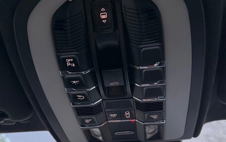 Porsche Cayenne III, 2015 год, 2 990 000 рублей, 24 фотография