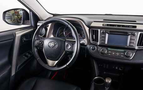 Toyota RAV4, 2014 год, 2 099 000 рублей, 15 фотография