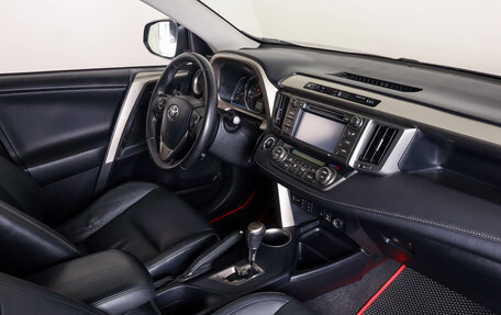 Toyota RAV4, 2014 год, 2 099 000 рублей, 14 фотография