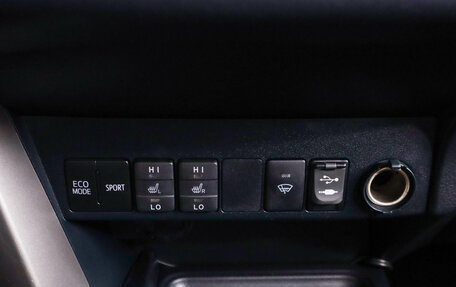 Toyota RAV4, 2014 год, 2 099 000 рублей, 22 фотография