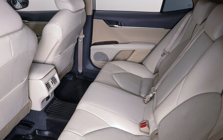 Toyota Camry, 2021 год, 3 549 000 рублей, 9 фотография