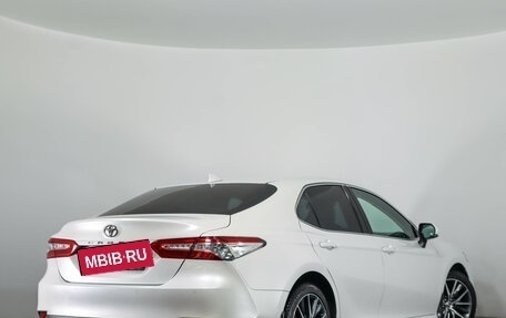 Toyota Camry, 2021 год, 3 549 000 рублей, 4 фотография