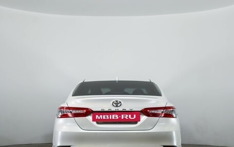 Toyota Camry, 2021 год, 3 549 000 рублей, 5 фотография