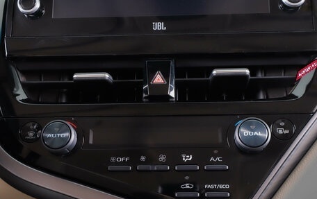 Toyota Camry, 2021 год, 3 549 000 рублей, 20 фотография