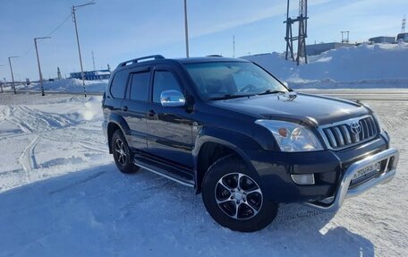 Toyota Land Cruiser Prado 120 рестайлинг, 2006 год, 2 550 000 рублей, 2 фотография