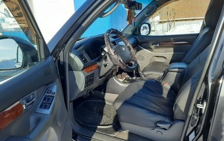 Toyota Land Cruiser Prado 120 рестайлинг, 2006 год, 2 550 000 рублей, 7 фотография