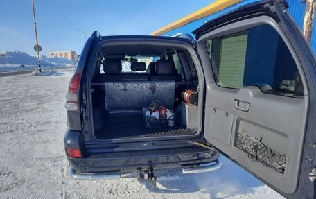 Toyota Land Cruiser Prado 120 рестайлинг, 2006 год, 2 550 000 рублей, 9 фотография