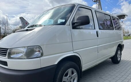 Volkswagen Caravelle T4, 2001 год, 1 230 000 рублей, 9 фотография