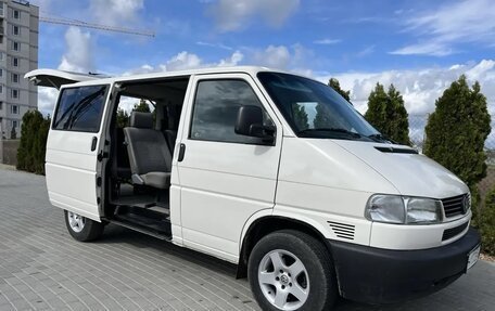 Volkswagen Caravelle T4, 2001 год, 1 230 000 рублей, 8 фотография
