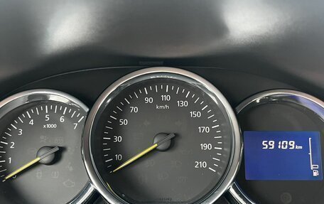 Renault Logan II, 2018 год, 1 250 000 рублей, 13 фотография