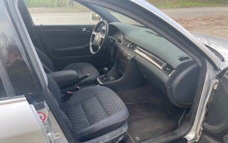 Audi A6, 2000 год, 550 000 рублей, 13 фотография