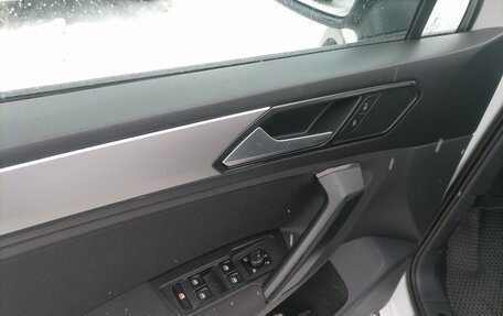 Volkswagen Tiguan II, 2017 год, 2 050 000 рублей, 9 фотография