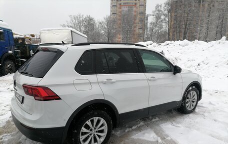 Volkswagen Tiguan II, 2017 год, 2 050 000 рублей, 14 фотография
