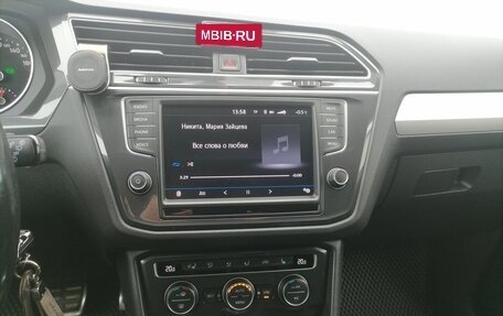 Volkswagen Tiguan II, 2017 год, 2 050 000 рублей, 7 фотография