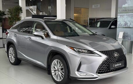 Lexus RX IV рестайлинг, 2021 год, 6 500 000 рублей, 3 фотография